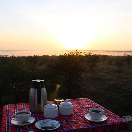 Osero Serengeti Luxury Tented Camp Banagi Eksteriør bilde