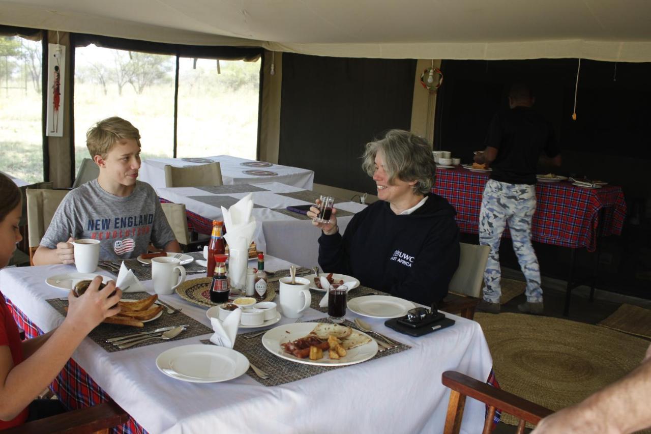 Osero Serengeti Luxury Tented Camp Banagi Eksteriør bilde