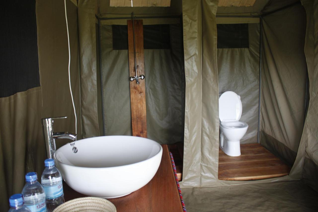 Osero Serengeti Luxury Tented Camp Banagi Eksteriør bilde
